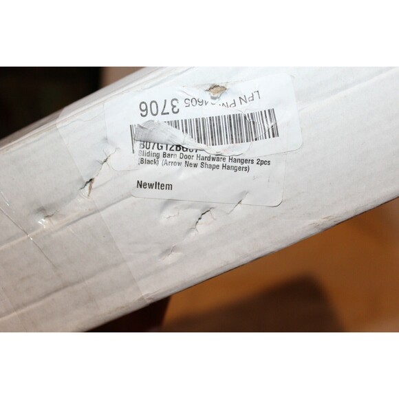Sliding Barn Door Hardware Kit for Single Door Heavy Duty Arrow 2 Hangers Black - Picture 4 of 4
